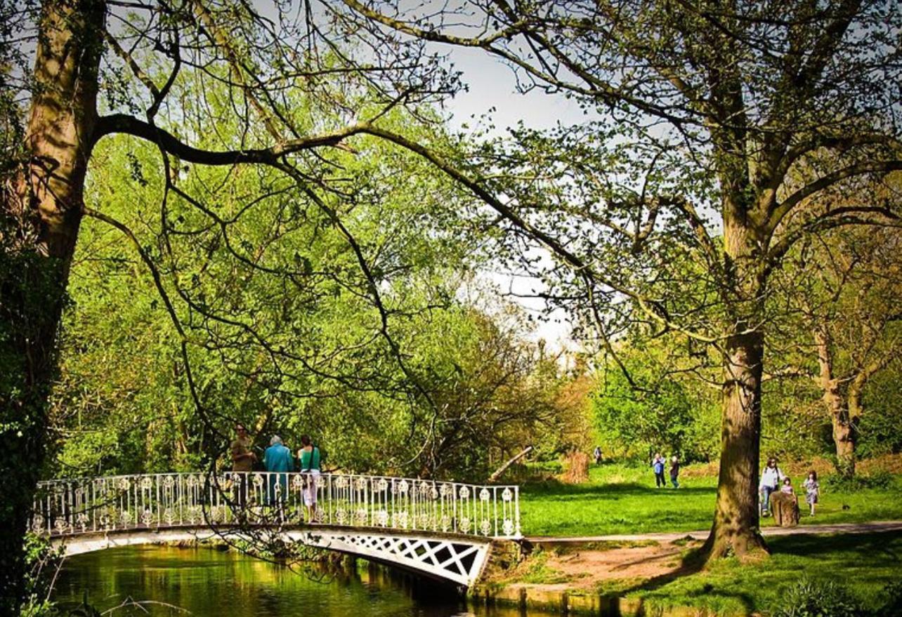 Welcome 2 Bedrooms Flat In Wimbledon Лондон Экстерьер фото