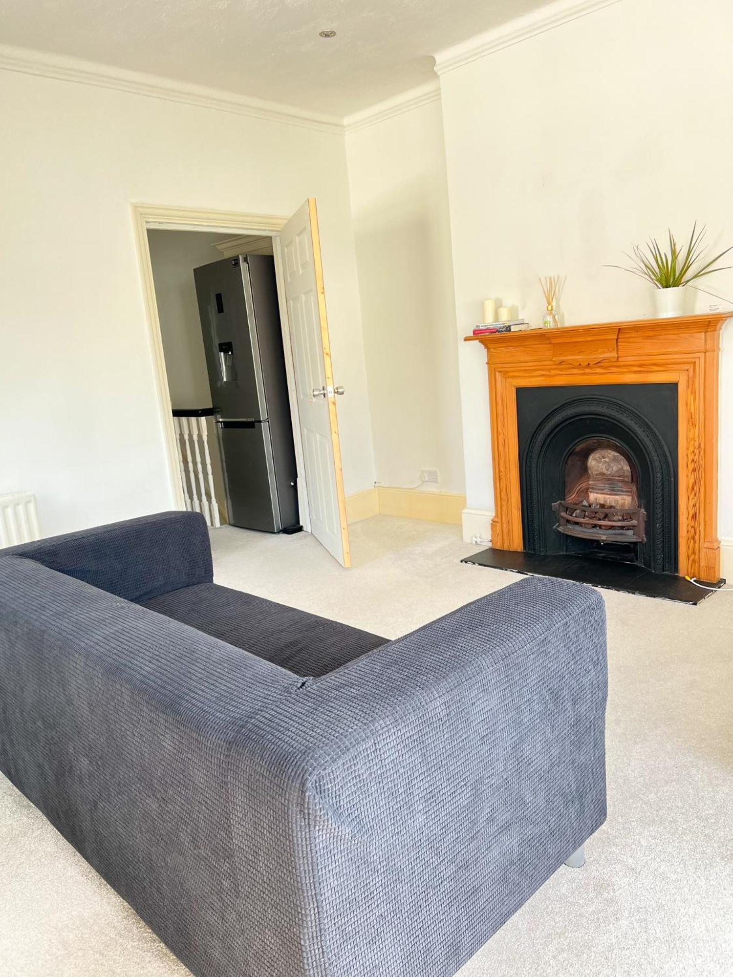 Welcome 2 Bedrooms Flat In Wimbledon Лондон Экстерьер фото
