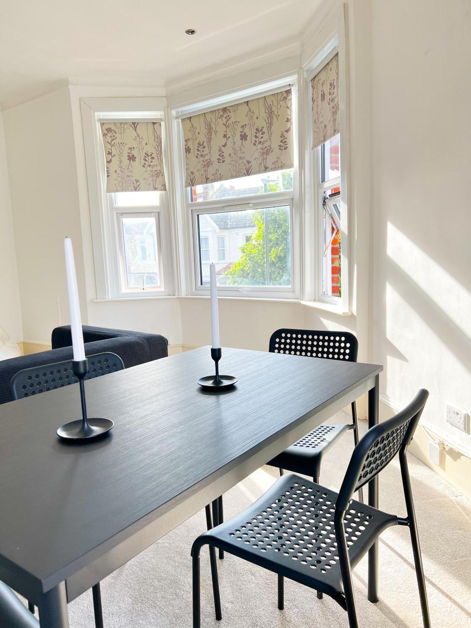 Welcome 2 Bedrooms Flat In Wimbledon Лондон Экстерьер фото