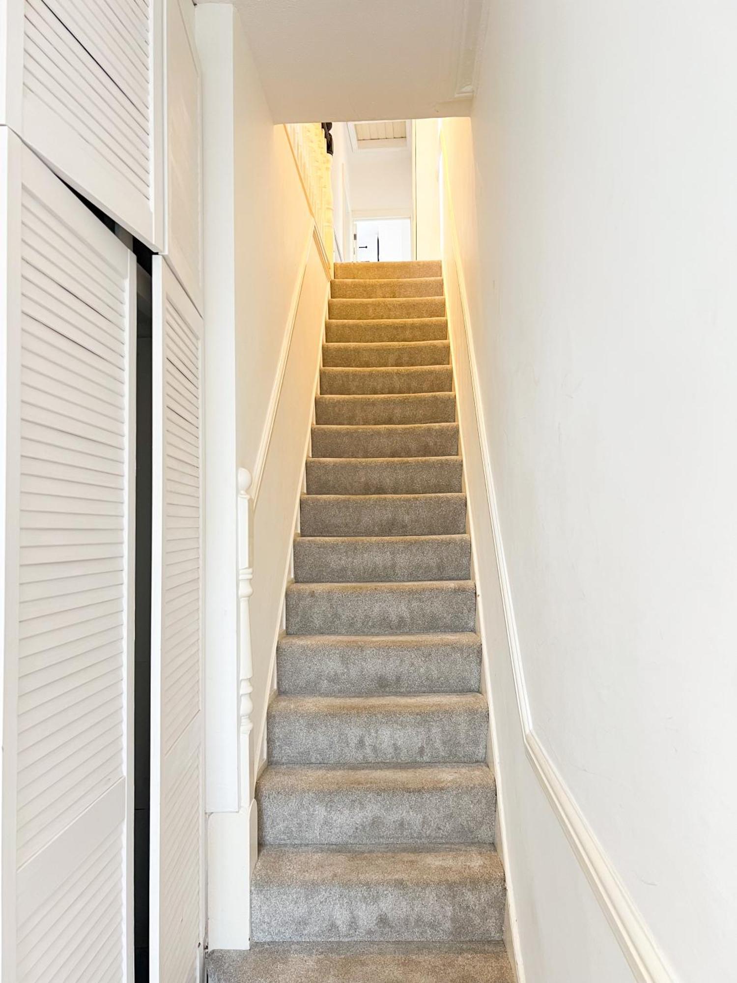 Welcome 2 Bedrooms Flat In Wimbledon Лондон Экстерьер фото